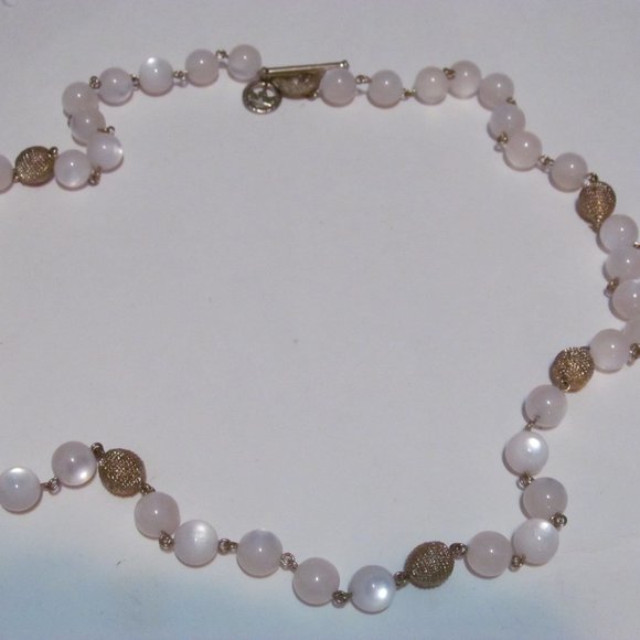 Rare Crown Trifari moonstone bead necklace signed - Picture 3 of 4